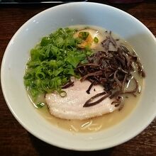 とんこつラーメン