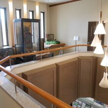 天井からさがるランプもおしゃれ。