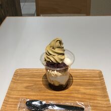 抹茶パフェ600円！