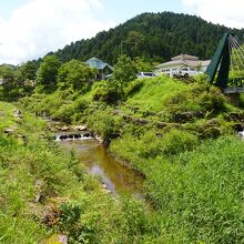 周囲は自然が豊か