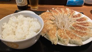 浜松駅南口から徒歩数分！餃子ができる浜松餃子の超人気店