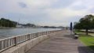 遊歩道散歩しながら気持ちよく眺めました