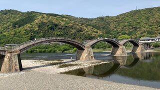 橋も景色も素晴らしい