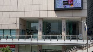 立川駅近くのランドマーク的存在