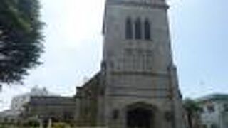 大谷石を用いた美しい外観が印象的でした