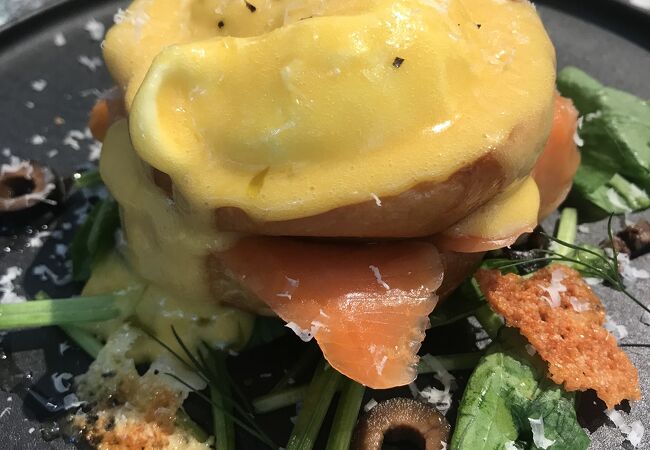 パンが有名なホテルのカフェです