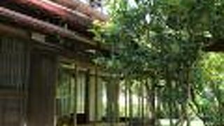 和風建築の建物は、登録有形文化財指定