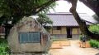 幼いときの思い出が残る家です。