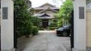 玉川上水を作った兄弟の石碑と案内板がありました