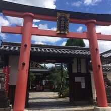 御霊神社