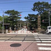 住吉大社は有名な神社