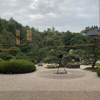 一階から庭が眺められます