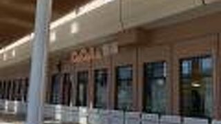 新潟駅直結のショッピングモール