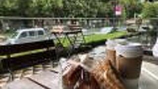 お洒落なテラスで朝ごはん