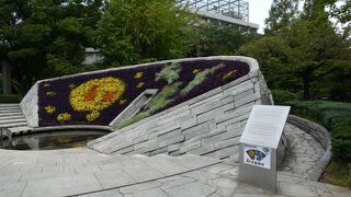 紫・黄・緑・橙