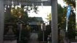 中井駅北西の神社