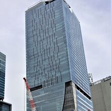 テナントの魅力度はもうひとつ