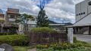 井伊直政の騎馬像