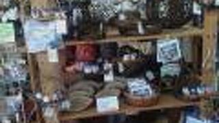 かずらを使った工芸品を販売