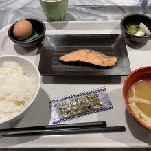 朝食（1000円）