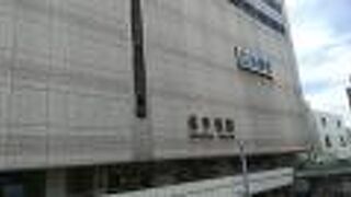 早い時間でも開店して入りお店があります。