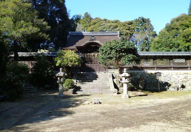 三井寺の管轄下にある新羅善神堂