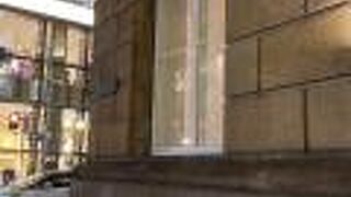 HERMES (神戸大丸店) 