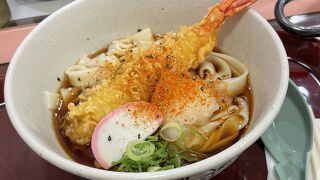 種類豊富なフードコート