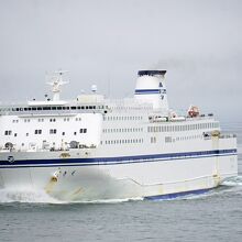 太平洋上のすれ違い「きそ」。