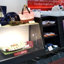 オリジナルメルヘングッズも