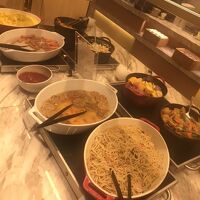 朝食は種類が豊富