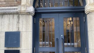 社史にとどまらない奥深さ