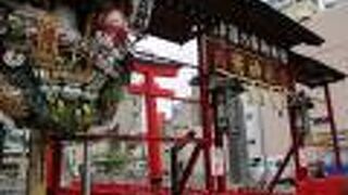 普段は静かな境内でした