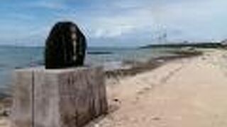 岩場の多い海岸