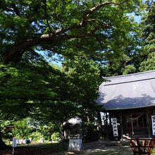 白山神社