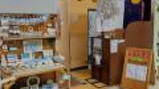 空港唯一のレストラン