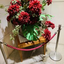 デラックストイレ　入口