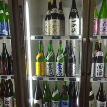 日本酒も多くあります