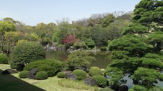 万博公園の日本庭園