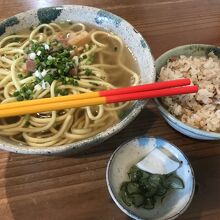 八重山そばセット(中)