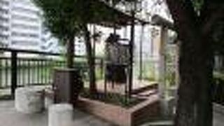 町内の家内安全を祈願している