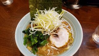 金沢文庫の家系ラーメン