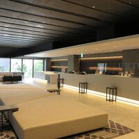 メインロビーは2階です