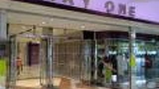 浜松駅に直結したショッピングモール