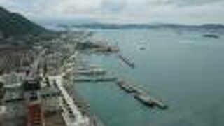 関門海峡が一望に
