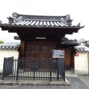 伝説の中将姫生誕地の寺院