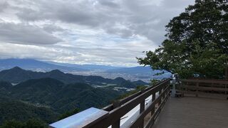 名の通りパノラマの絶景。晴れてたら是非