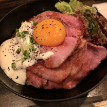 ロースト ビーフ丼
