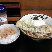 これは東京の「そばよし」製（全くの別企業）