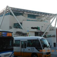 友愛街沿いにある台南市美術館2館